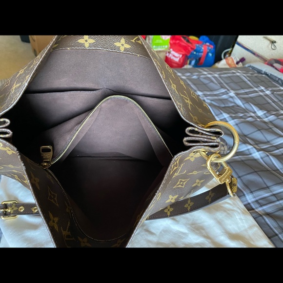 Louis Vuitton Monogram Metis Hobo Bag - Picture 6 of 16
